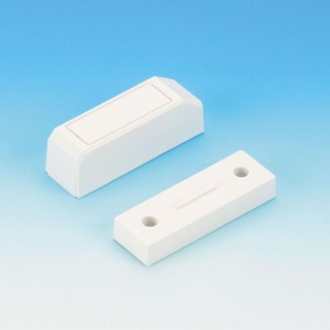 The Honeywell Home 5899 Spare Magnet is for the 5816 and other surface mount door / window sensors.